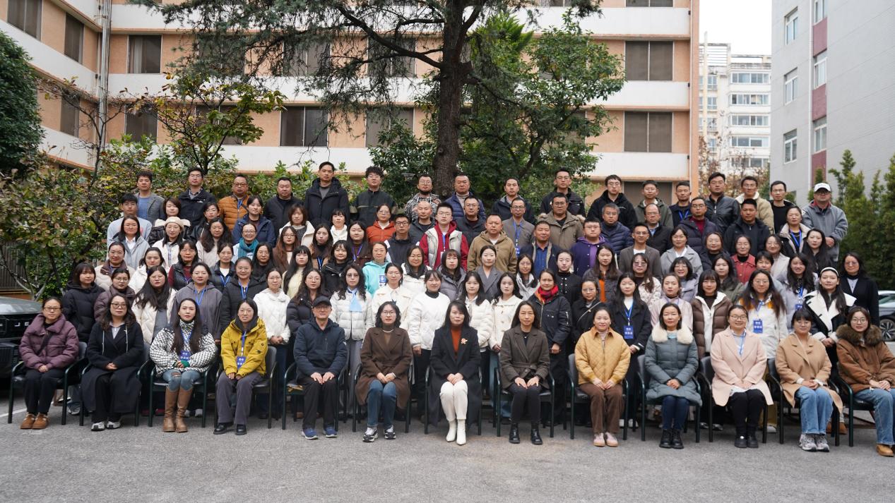 4f8926c9f3273c7ce53438ad3c5a7c49