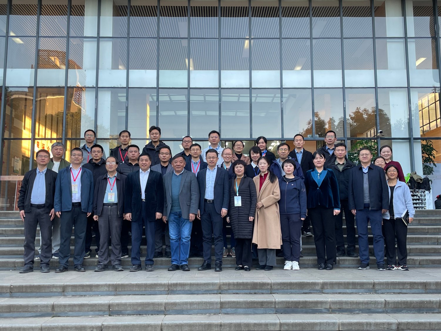 7e2f8cea48d0827a88181c491a7deb95